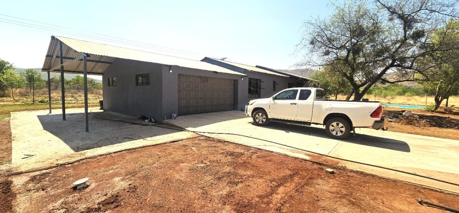 To Let 3 Bedroom Property for Rent in Mooihoek A H North West